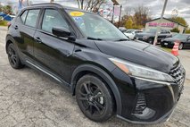 2021 Nissan Kicks SR