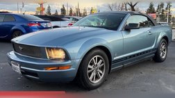 2005 Ford Mustang V6 Deluxe