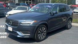 2022 Volvo XC90 T5 Momentum