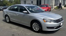2014 Volkswagen Passat 1.8T S