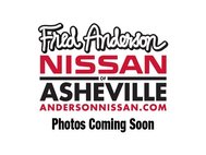 2017 Nissan Pathfinder Platinum