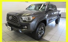 2023 Toyota Tacoma TRD Off-Road