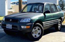 1999 Toyota RAV4 Base