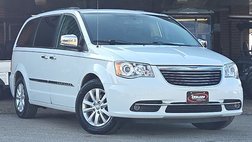 2015 Chrysler Town and Country Limited Platinum