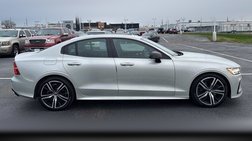 2019 Volvo S60 T6 R-Design