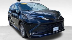 2023 Toyota Sienna XLE 7-Passenger