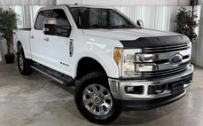 2017 Ford Super Duty F-250 Lariat