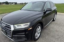 2018 Audi Q5 2.0T quattro Premium Plus