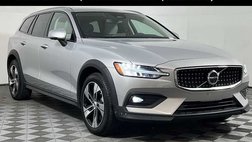 2024 Volvo V60 Cross Country B5 Plus