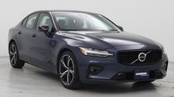 2024 Volvo S60 B5 Plus Dark Theme