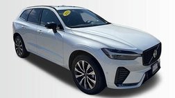 2025 Volvo XC60 B5 Plus Dark Theme
