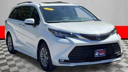 2023 Toyota Sienna XLE 7-Passenger