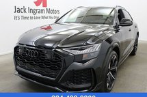 2023 Audi RS Q8 4.0T quattro