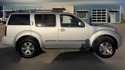 2011 Nissan Pathfinder Silver Edition