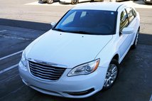 2014 Chrysler 200 LX