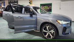 2022 Volvo XC60 Recharge T8 R-Design