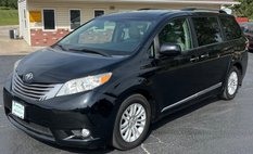 2016 Toyota Sienna XLE FWD 8-Passenger V6
