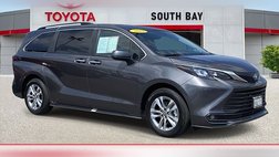 2025 Toyota Sienna XLE