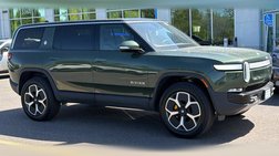 2024 Rivian R1S Adventure
