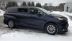 2022 Toyota Sienna XLE 7-Passenger