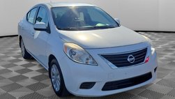 2013 Nissan Versa 1.6 S