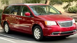 2014 Chrysler Town and Country Touring