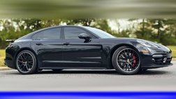 2020 Porsche Panamera GTS