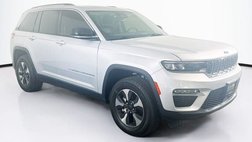 2023 Jeep Grand Cherokee Base