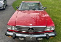 1986 Mercedes-Benz 560-Class 560 SL