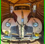 1940 Pontiac Deluxe Silver Streak 