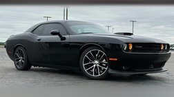 2016 Dodge Challenger 392 HEMI Scat Pack Shaker