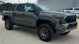 2026 Toyota Tacoma TRD Sport Hybrid