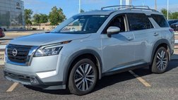 2022 Nissan Pathfinder Platinum
