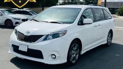 2014 Toyota Sienna SE 8-Passenger