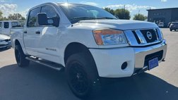 2013 Nissan Titan SV