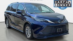 2023 Toyota Sienna LE 8-Passenger