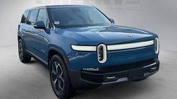 2024 Rivian R1S Adventure