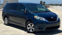 2011 Toyota Sienna LE