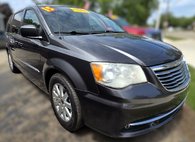 2015 Chrysler Town and Country Touring