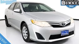 2013 Toyota Camry LE