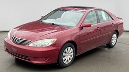 2005 Toyota Camry LE