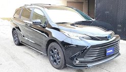 2025 Toyota Sienna Woodland Edition