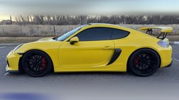2016 Porsche Cayman GT4