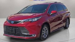 2022 Toyota Sienna XLE