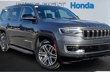 2023 Jeep Wagoneer Base