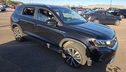 2024 Volkswagen Taos SE