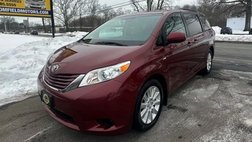 2016 Toyota Sienna LE 7-Passenger
