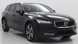 2025 Volvo V60 Cross Country B5 Plus
