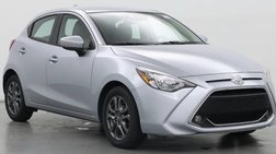 2020 Toyota Yaris Hatchback LE