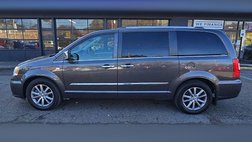 2014 Chrysler Town and Country Touring-L